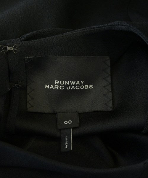 MARC JACOBS ชุดเดรส