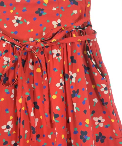 MARC JACOBS กระโปรงสั้น