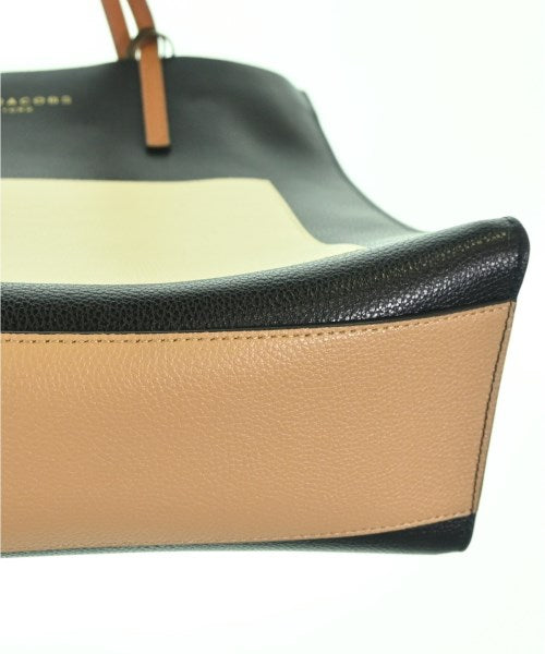 MARC JACOBS กระเป๋าถือขนาดใหญ่