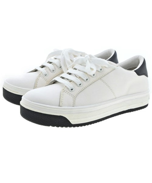 MARC JACOBS รองเท้าผ้าใบ