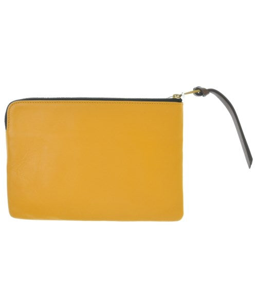 MARC JACOBS คลัตช์