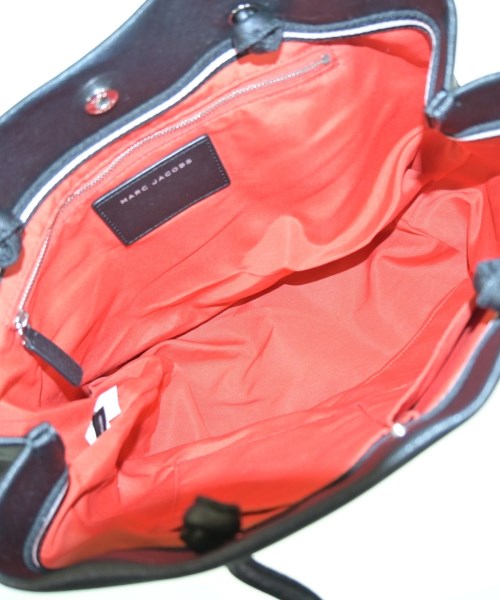 MARC JACOBS กระเป๋าถือขนาดใหญ่