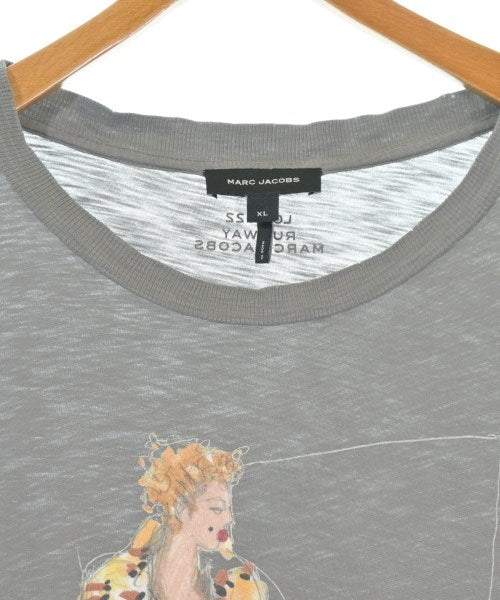 MARC JACOBS เสื้อยืด/เสื้อท็อปส์