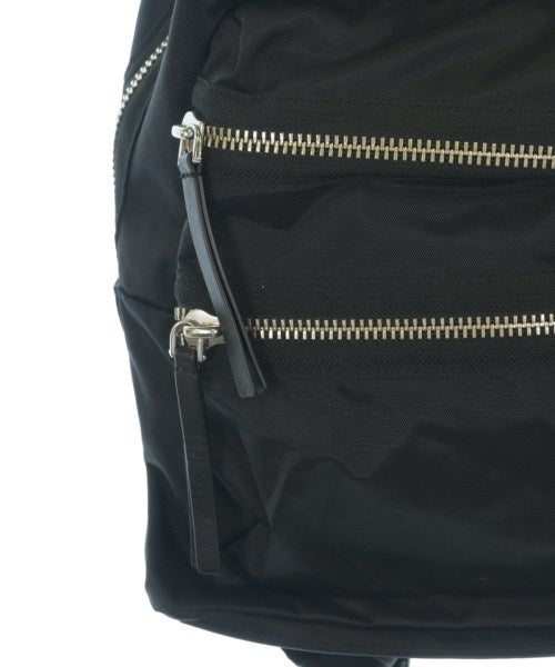 MARC JACOBS เป้สะพายหลัง