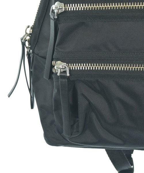 MARC JACOBS เป้สะพายหลัง