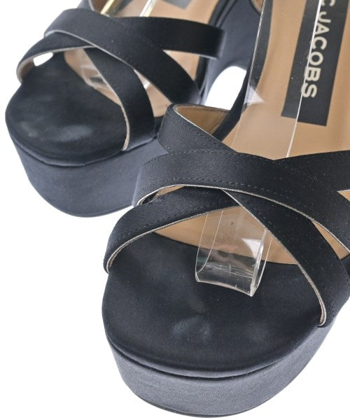 MARC JACOBS รองเท้าแตะ