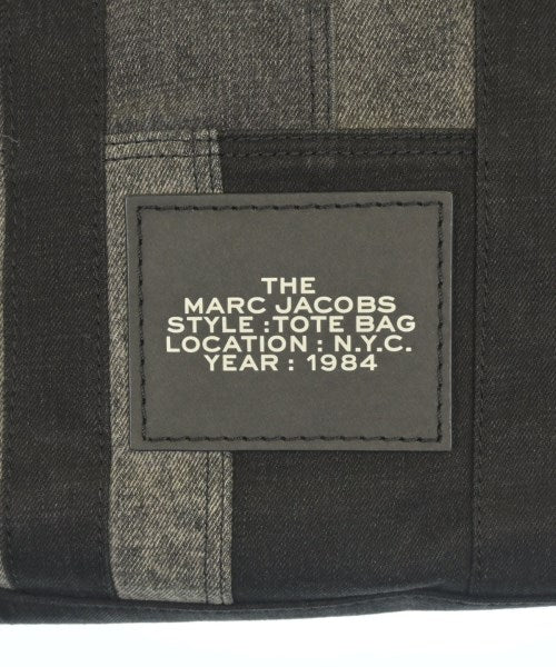 MARC JACOBS กระเป๋าถือขนาดใหญ่