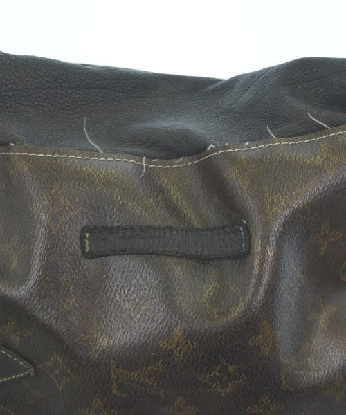 COLLECTION PRIVEE? กระเป๋าสะพาย