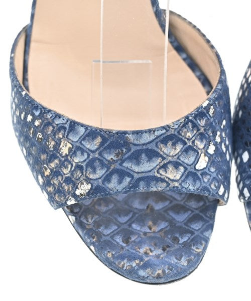 MANOLO BLAHNIK รองเท้าส้นสูง