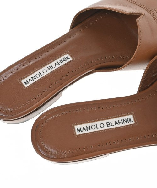 MANOLO BLAHNIK รองเท้าแตะ