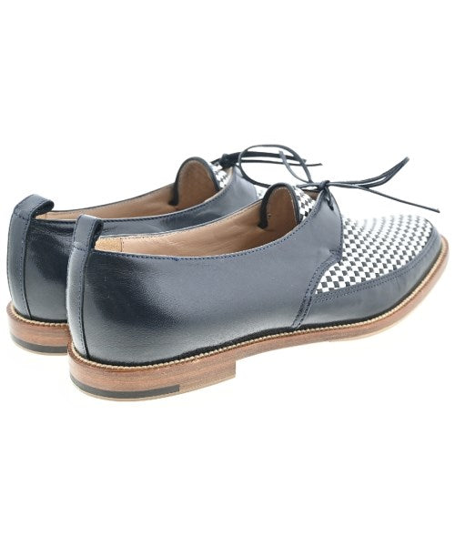 MANOLO BLAHNIK รองเท้าสวมทางการ