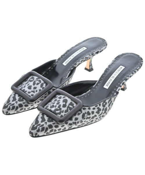 MANOLO BLAHNIK รองเท้าแตะ