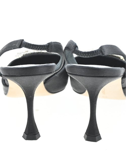 MANOLO BLAHNIK รองเท้าแตะ