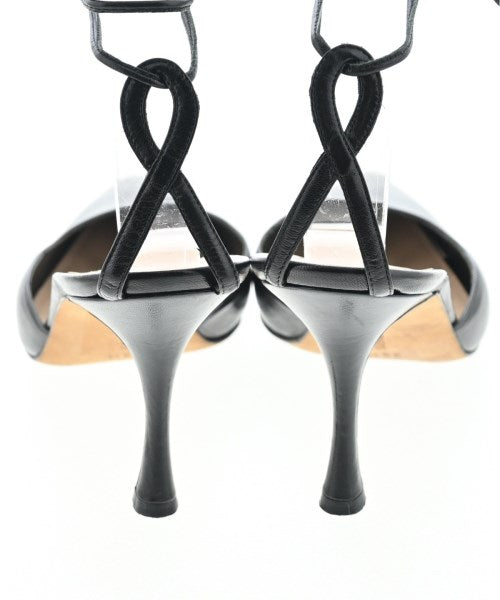 MANOLO BLAHNIK รองเท้าส้นสูง