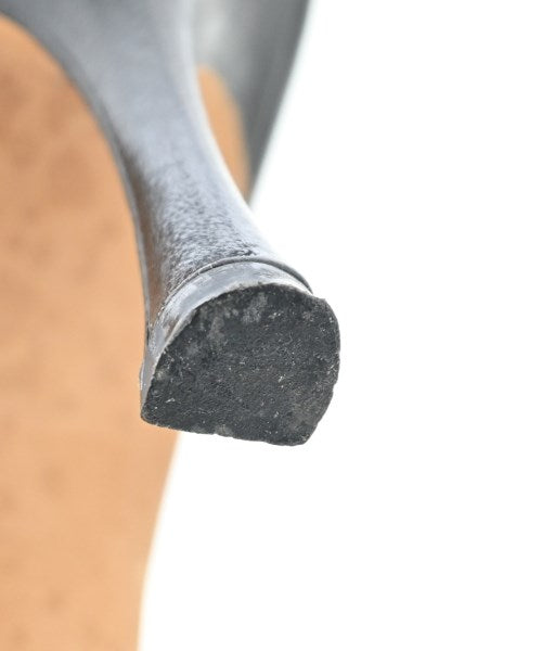 MANOLO BLAHNIK รองเท้าส้นสูง