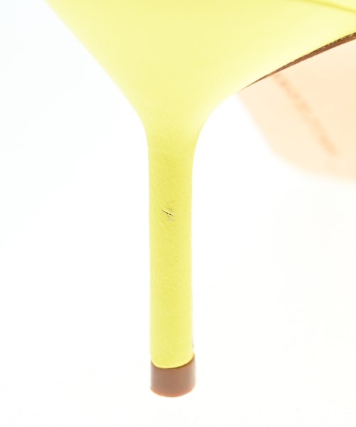 MANOLO BLAHNIK รองเท้าส้นสูง