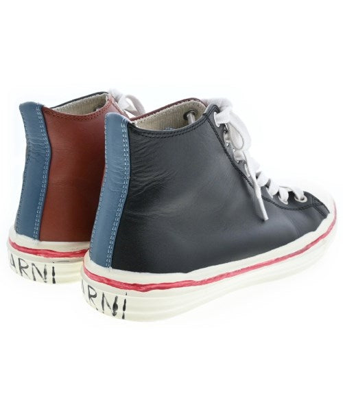 MARNI รองเท้าผ้าใบ