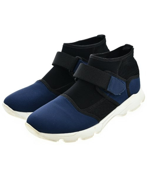 MARNI รองเท้าผ้าใบ
