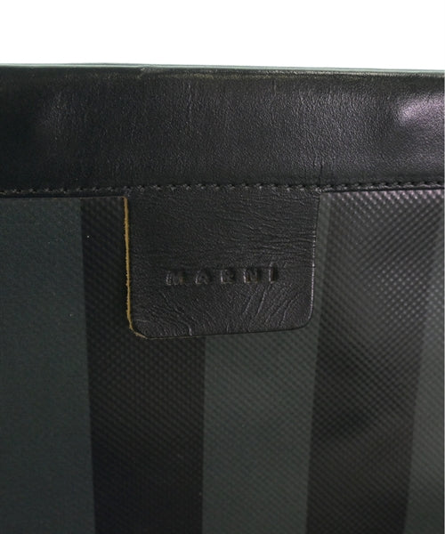 MARNI คลัตช์