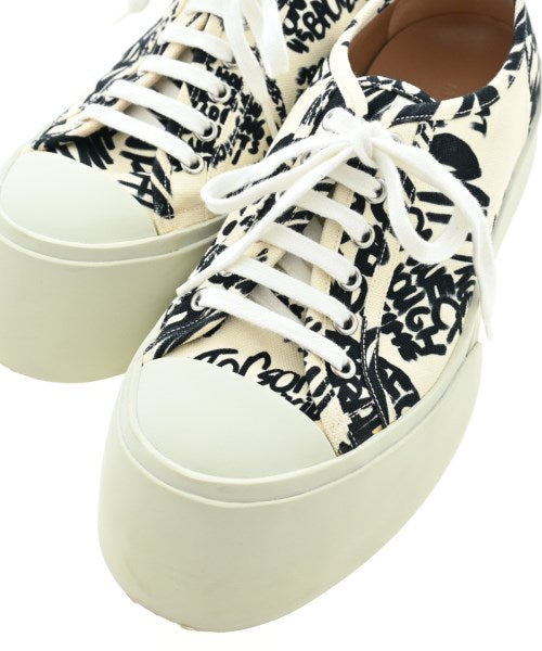 MARNI รองเท้าผ้าใบ