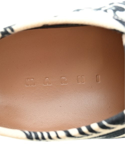 MARNI รองเท้าผ้าใบ
