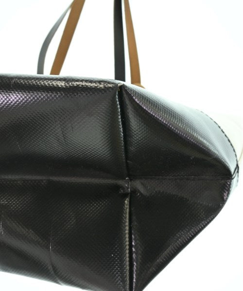 MARNI กระเป๋าถือขนาดใหญ่