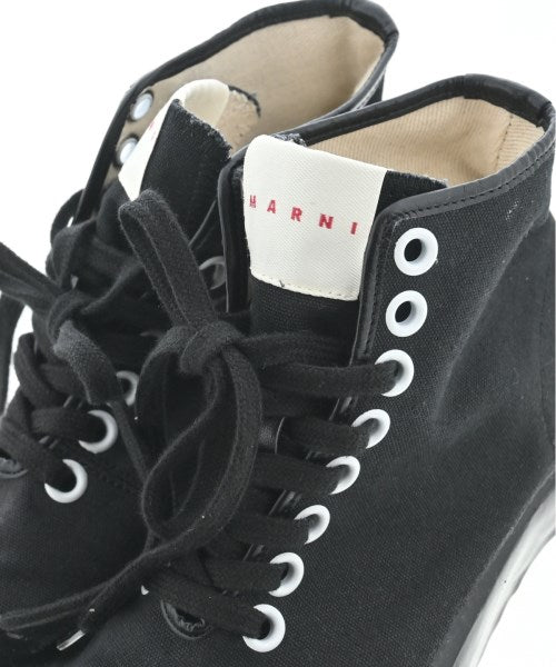 MARNI รองเท้าผ้าใบ