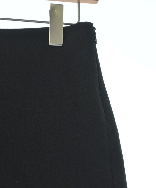 MARNI กระโปรงยาวถึงเข่า