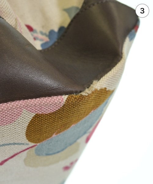 MARNI กระเป๋าใส่อุปกรณ์ขนาดใหญ่