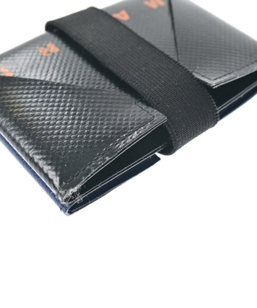 MARNI กล่องใส่บัตร