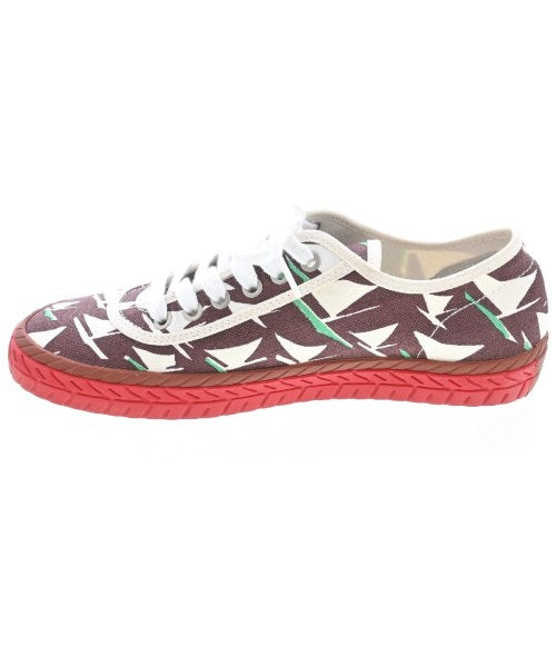 MARNI รองเท้าผ้าใบ