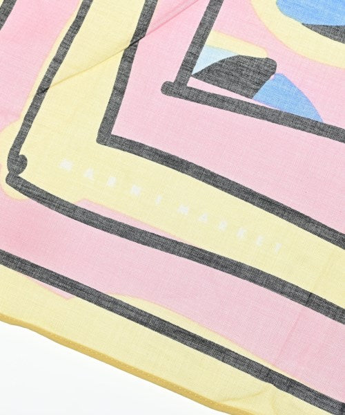 MARNI ผ้าพันคอ