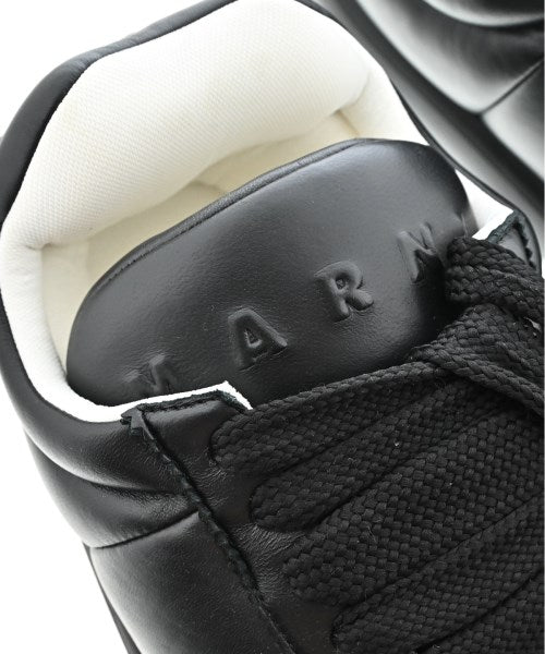 MARNI รองเท้าผ้าใบ