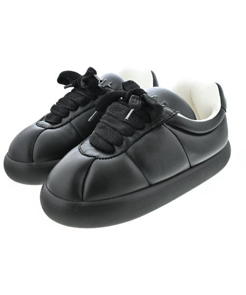 MARNI รองเท้าผ้าใบ