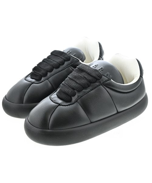 MARNI รองเท้าผ้าใบ