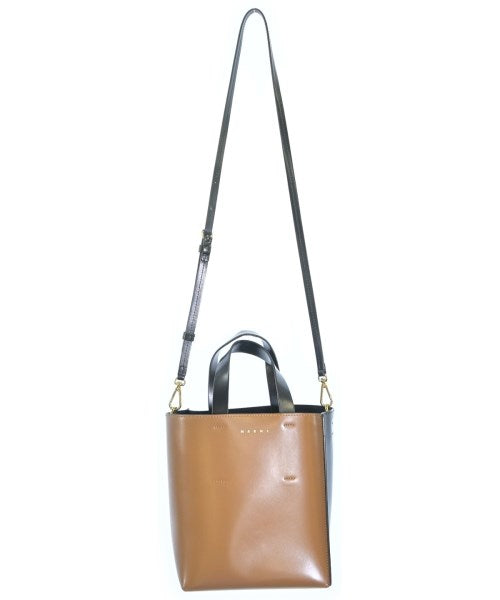 MARNI กระเป๋าถือขนาดใหญ่