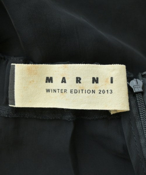 MARNI กระโปรงยาวถึงเข่า