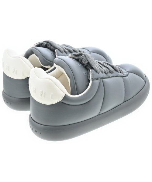 MARNI รองเท้าผ้าใบ