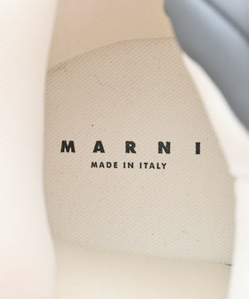 MARNI รองเท้าผ้าใบ
