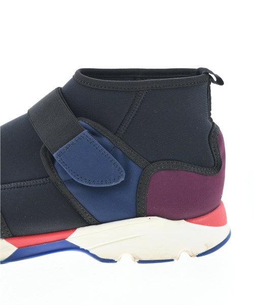 MARNI รองเท้าผ้าใบ