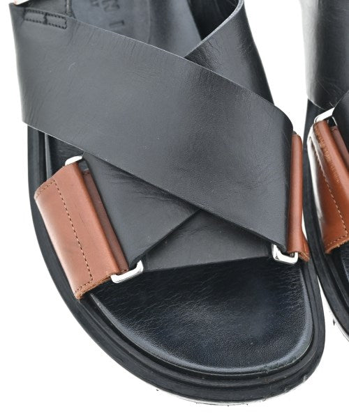 MARNI รองเท้าแตะ