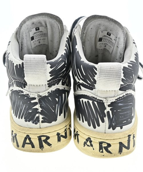 MARNI รองเท้าผ้าใบ