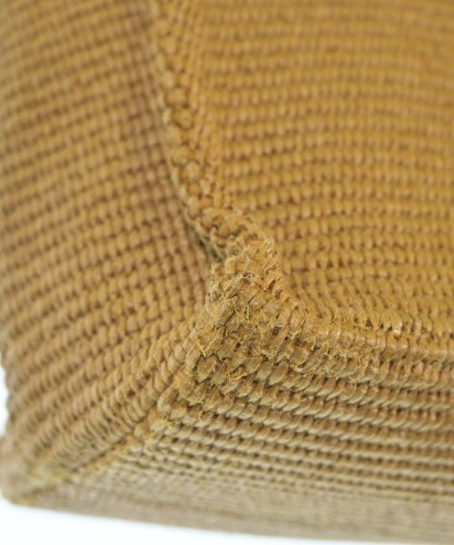 MARNI กระเป๋าถือขนาดใหญ่