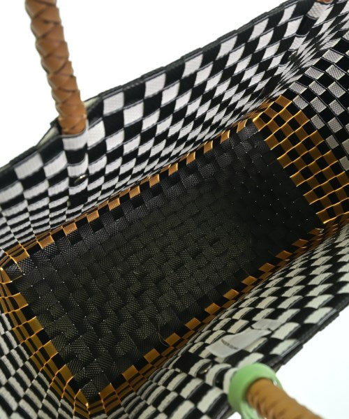 MARNI กระเป๋าถือขนาดใหญ่