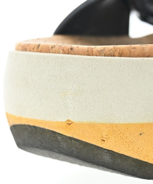 MARNI รองเท้าแตะ