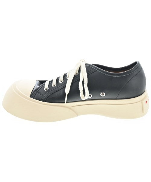 MARNI รองเท้าผ้าใบ