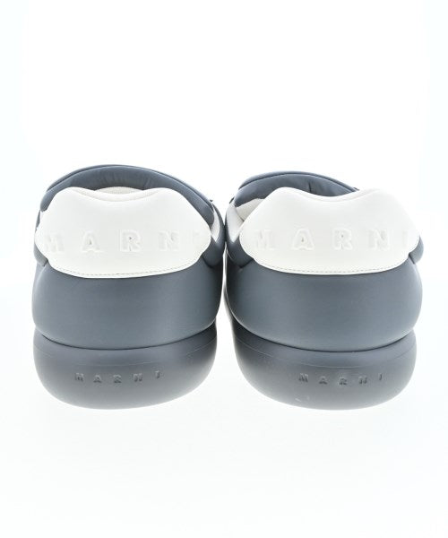 MARNI รองเท้าผ้าใบ