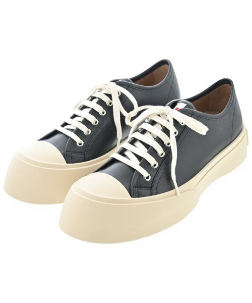 MARNI รองเท้าผ้าใบ