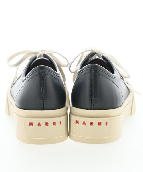 MARNI รองเท้าผ้าใบ