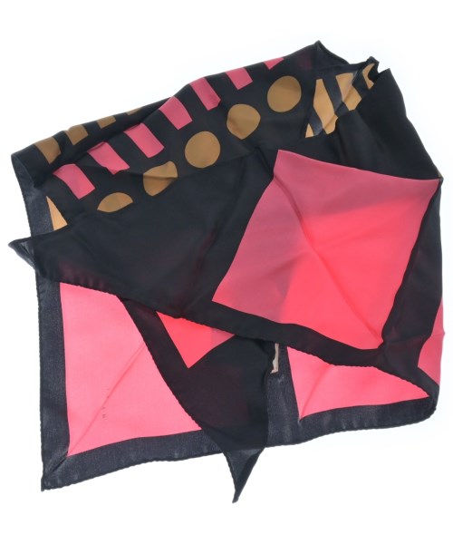 MARNI ผ้าพันคอ